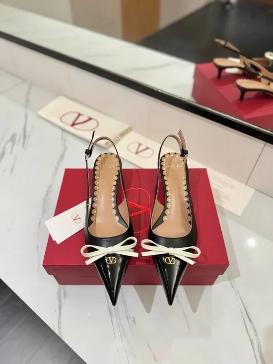 Valentino Garavani Patent Cap-Toe Leather Kitten Slingback Pumps - Picture 5 of 9